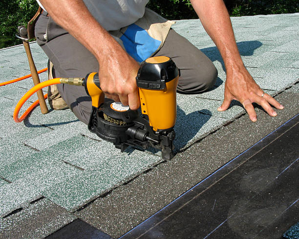 Quick and Trustworthy Emergency Roof Repair Services in Winnetka, IL